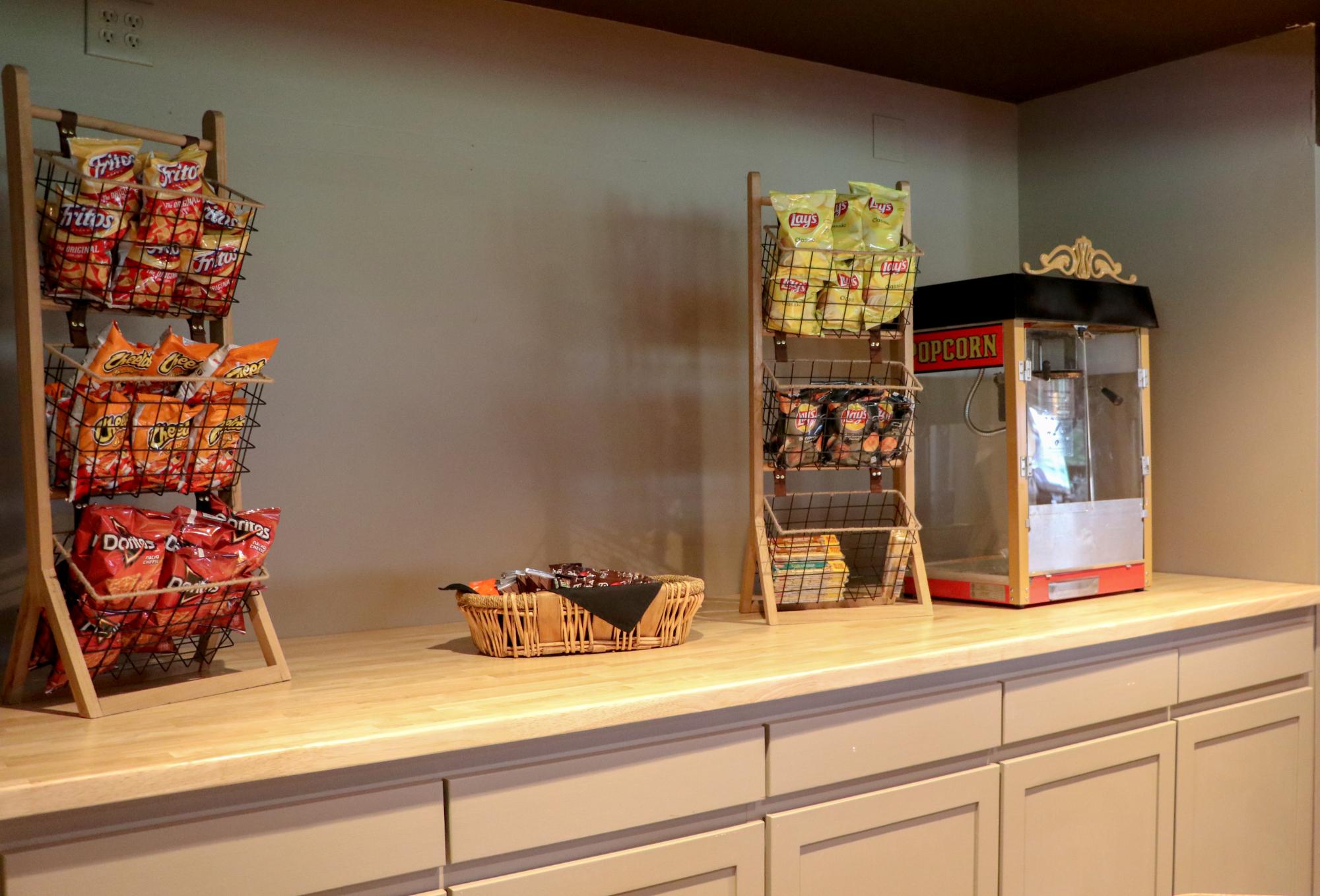 Snack bar